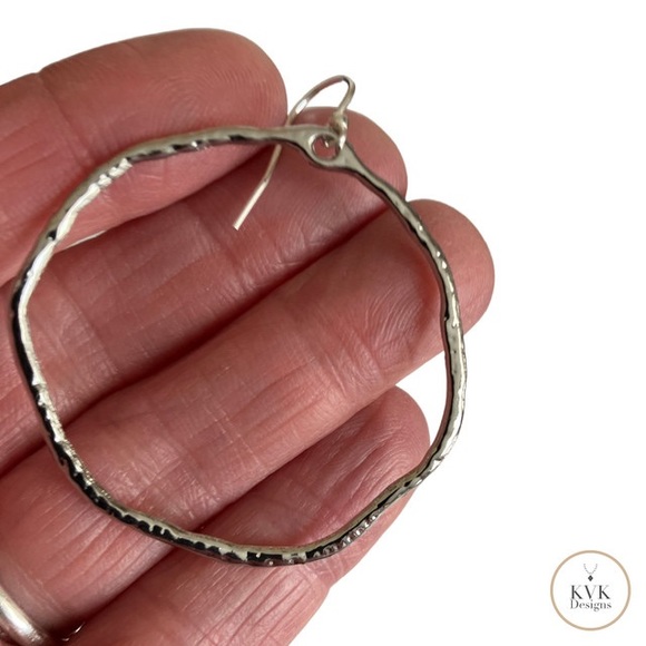 SILVER HAMMERED HOOP EARRINGS, BOHO EARRINGS - Picture 3 of 6